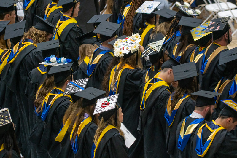 Averett Universitys Spring 2022 Graduation